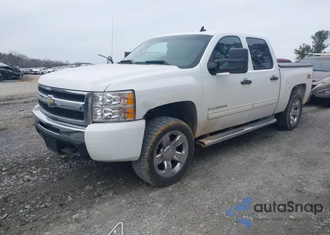 2010 Chevrolet Silverado 1500 Lt from USA, damaged, VIN 3GCRKSE34AG117531